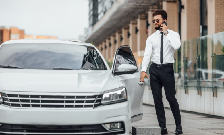 Ultimate Guide to Renting Luxury Cars in Dubai